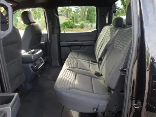 Ford F-150 2023 4x4 XL 4dr SuperCrew 5.5 ft. SB
