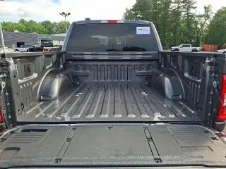 Ford F-150 2023 4x4 XL 4dr SuperCrew 5.5 ft. SB