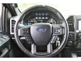 Ford F-150 2018 4x2 XLT 4dr SuperCrew 5.5 ft. SB