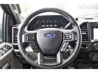 Ford F-150 2019 4x2 XL 4dr SuperCrew 5.5 ft. SB