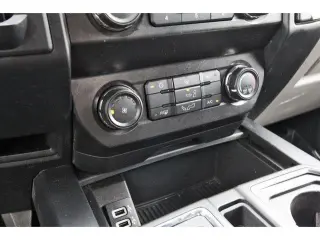 Ford F-150 2019 4x2 XL 4dr SuperCrew 5.5 ft. SB