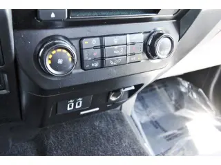 Ford F-150 2018 4x4 XLT 4dr SuperCrew 5.5 ft. SB