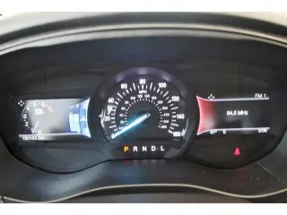 Ford Fusion 2018 SE 4dr Sedan