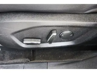 Ford Fusion 2018 SE 4dr Sedan