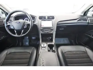 Ford Fusion 2018 SE 4dr Sedan