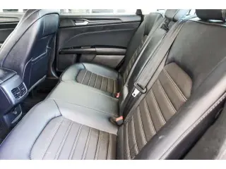 Ford Fusion 2018 SE 4dr Sedan
