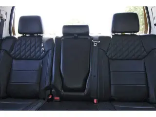 Toyota Tundra 2021 4x4 Platinum 4dr CrewMax Cab Pickup SB