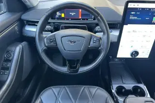 Ford Mustang Mach-E 2023 AWD Select 4dr SUV