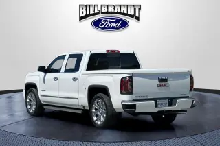 GMC Sierra 1500 2016 4x4 Denali 4dr Crew Cab 5.8 ft. SB