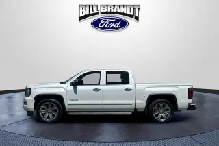 GMC Sierra 1500 2016 4x4 Denali 4dr Crew Cab 5.8 ft. SB