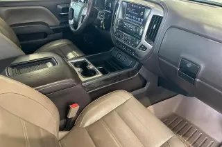 GMC Sierra 1500 2016 4x4 Denali 4dr Crew Cab 5.8 ft. SB