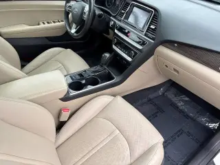 Hyundai SONATA Hybrid 2019 Limited 4dr Sedan