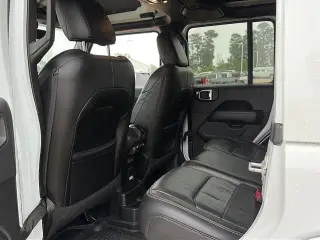 Jeep Wrangler Unlimited 2019 4x4 Sahara 4dr SUV