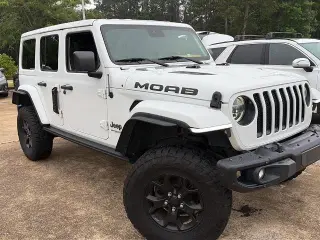 Jeep Wrangler Unlimited 2019 4x4 Sahara 4dr SUV
