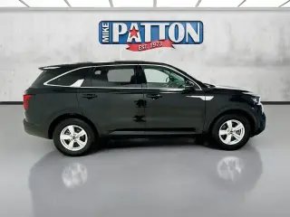 Kia Sorento 2021 LX 4dr SUV