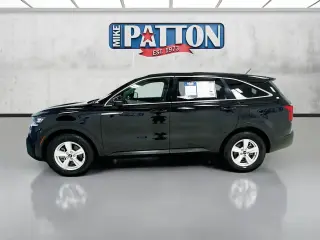 Kia Sorento 2021 LX 4dr SUV