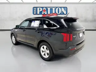 Kia Sorento 2021 LX 4dr SUV