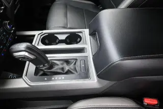 Ford F-150 2017 4x4 Raptor 4dr SuperCrew 5.5 ft. SB