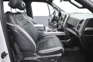 Ford F-150 2017 4x4 Raptor 4dr SuperCrew 5.5 ft. SB