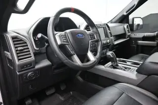 Ford F-150 2017 4x4 Raptor 4dr SuperCrew 5.5 ft. SB