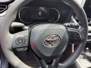 Toyota RAV4 2023 XLE 4dr SUV