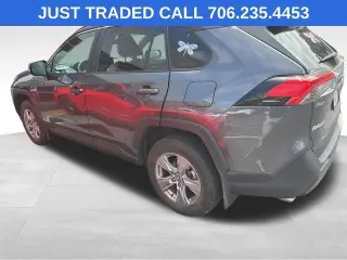 Toyota RAV4 2023 XLE 4dr SUV