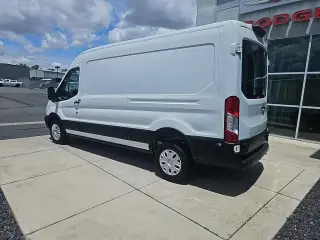 Ford Transit 2019 250 3dr LWB Medium Roof Cargo Van w/Sliding Passenger Side Door