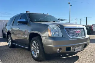 GMC Yukon 2012 AWD Denali 4dr SUV