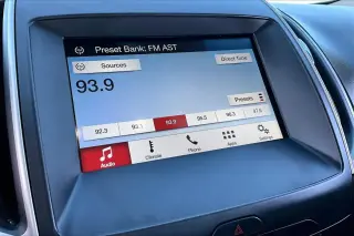 Ford Edge 2018 SEL 4dr Crossover