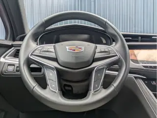 Cadillac XT5 2023 Luxury 4dr SUV