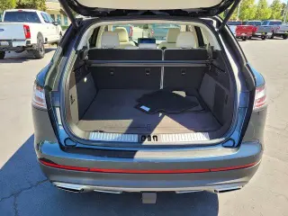 Lincoln Nautilus 2022 AWD Black Label 4dr SUV