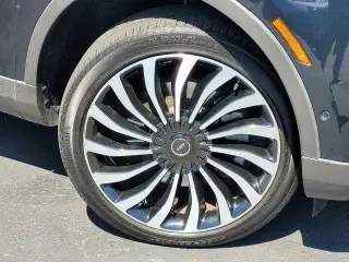 Lincoln Nautilus 2022 AWD Black Label 4dr SUV