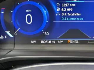 Ford Escape Plug-In Hybrid 2022 Titanium 4dr SUV