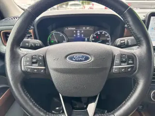 Ford Maverick 2022 Lariat 4dr SuperCrew 4.5 ft. SB