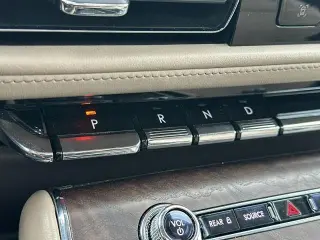 Lincoln Aviator 2021 AWD Reserve 4dr SUV