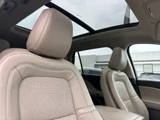 Lincoln Aviator 2021 AWD Reserve 4dr SUV