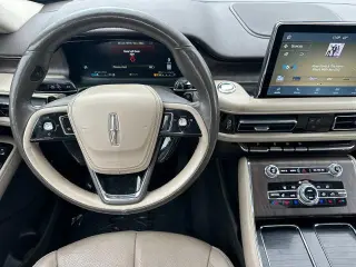 Lincoln Aviator 2021 AWD Reserve 4dr SUV