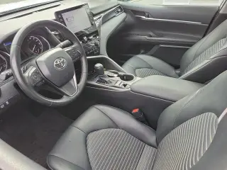 Toyota Camry Hybrid 2024 SE 4dr Sedan