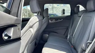 Lincoln Nautilus 2023 AWD Reserve 4dr SUV