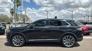 Lincoln Nautilus 2023 AWD Reserve 4dr SUV