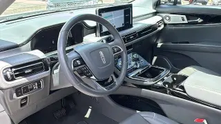 Lincoln Nautilus 2023 AWD Reserve 4dr SUV