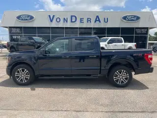 Ford F-150 2023 4x2 XL 4dr SuperCrew 5.5 ft. SB