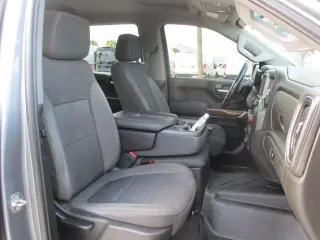 Chevrolet Silverado 1500 2019 4x2 RST 4dr Crew Cab 5.8 ft. SB