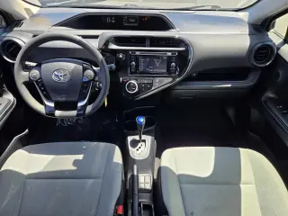Toyota Prius c 2018 One 4dr Hatchback