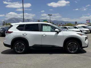 Nissan Rogue 2024 SV 4dr Crossover