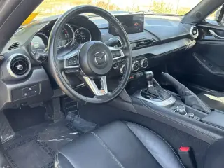 Mazda MX-5 Miata RF 2025 Grand Touring 2dr Convertible 6M