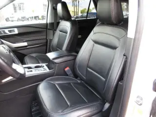 Ford Explorer 2023 AWD XLT 4dr SUV