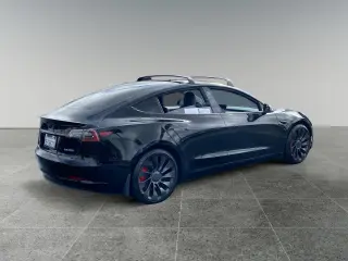 Tesla Model 3 2022 AWD Performance 4dr Sedan