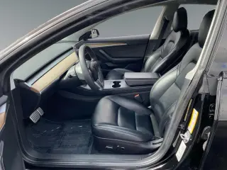 Tesla Model 3 2022 AWD Performance 4dr Sedan