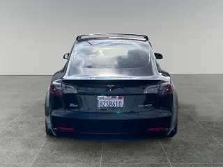 Tesla Model 3 2022 AWD Performance 4dr Sedan